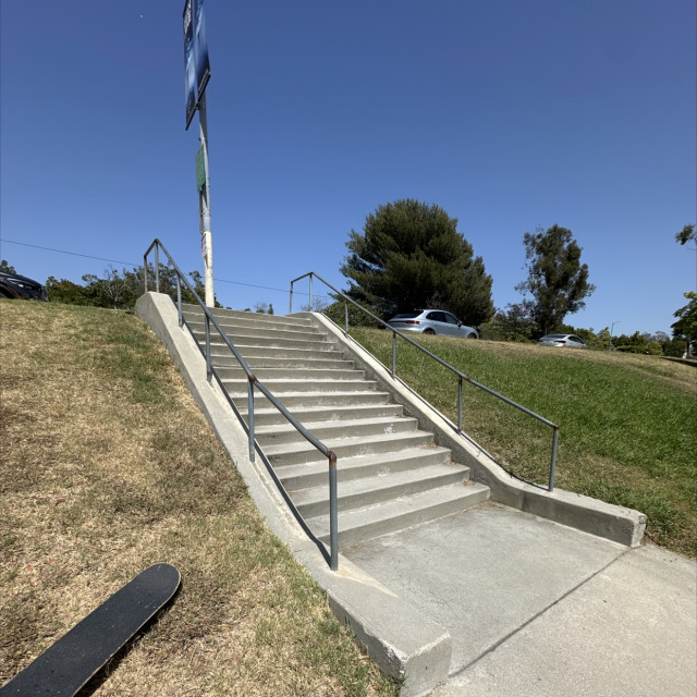 Motjerfuckin rail part 2 
