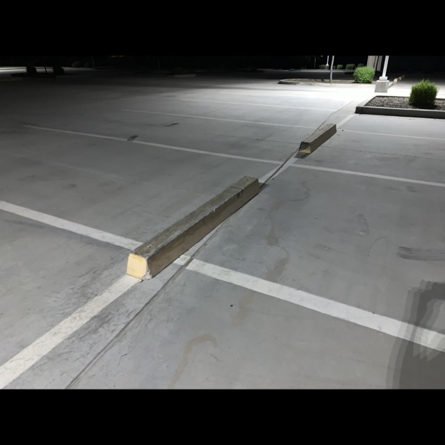 Wax curb 