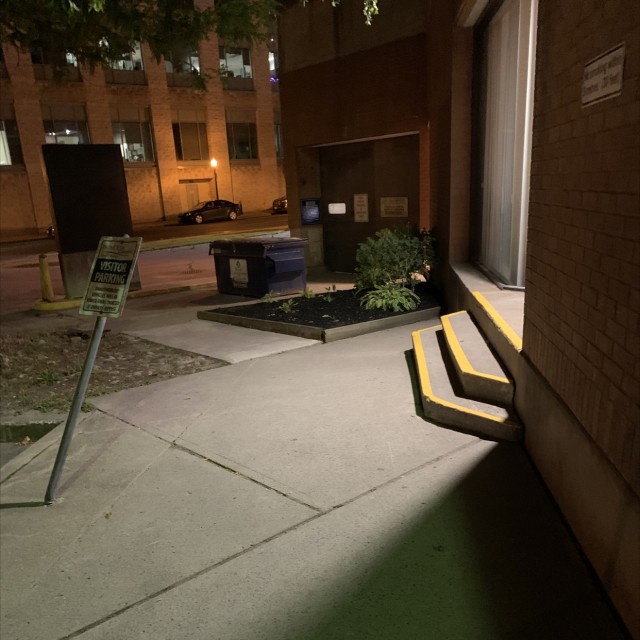Plenty of ledges and banks and curbs