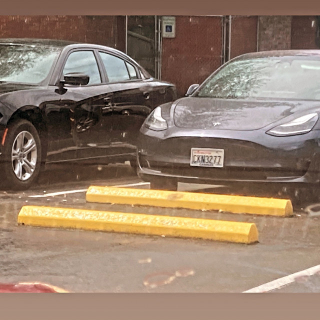 Sexy sparkly curbs
