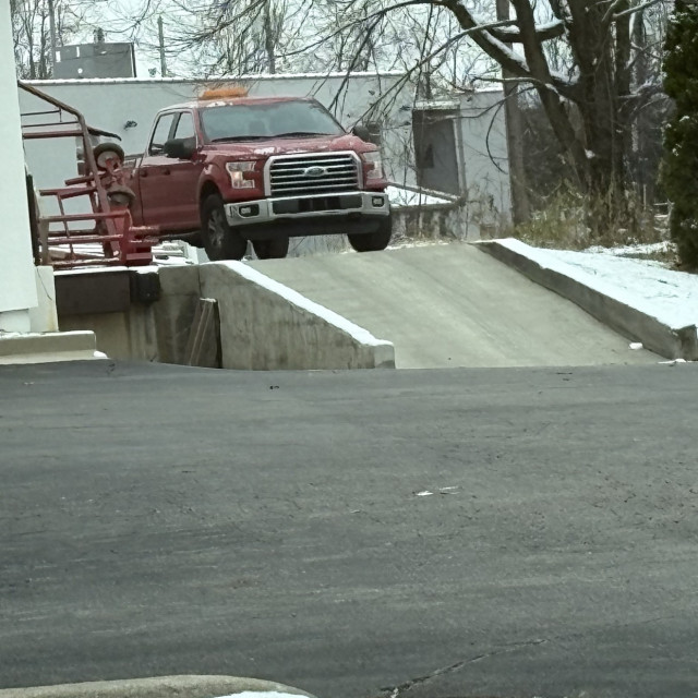 Loading dock ledge
