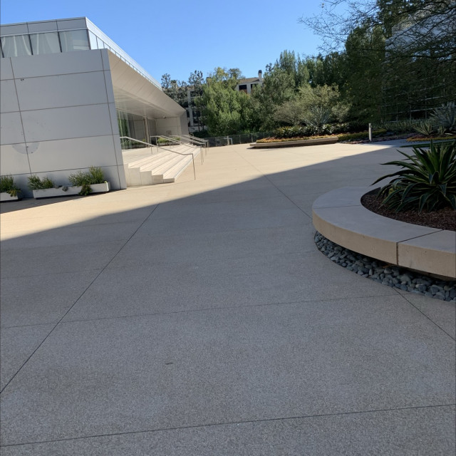 Round ledges with a 2-stair and a 4-stair