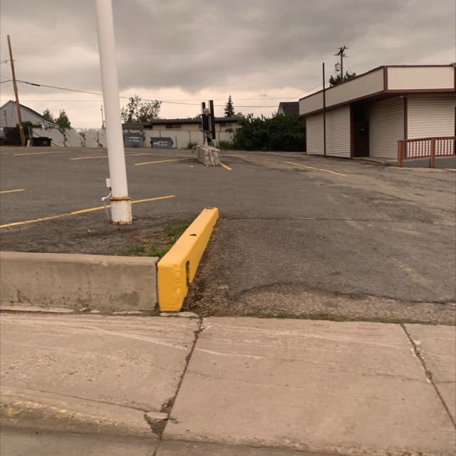 Drop / Ledge