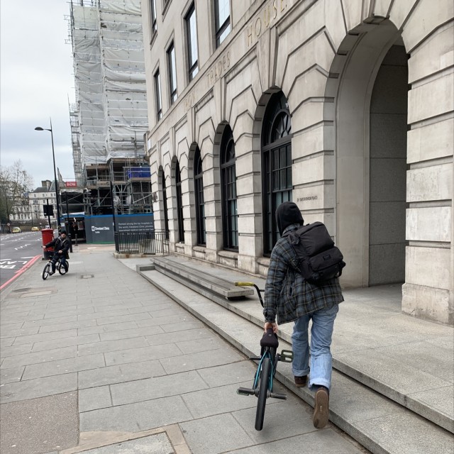 Weird ledge 