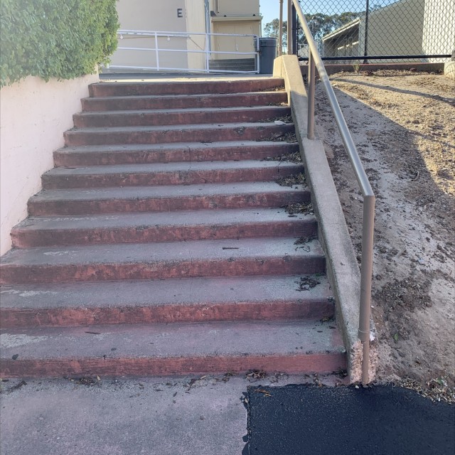 11 stair rail 