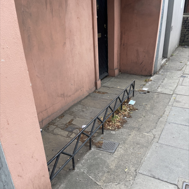 Tiny skinny rail