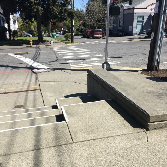 Ledge and stairset