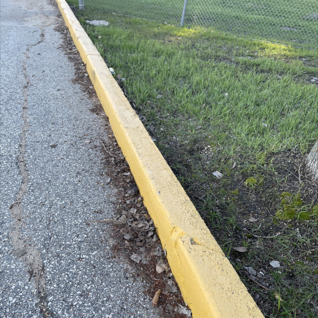 Curb to grind