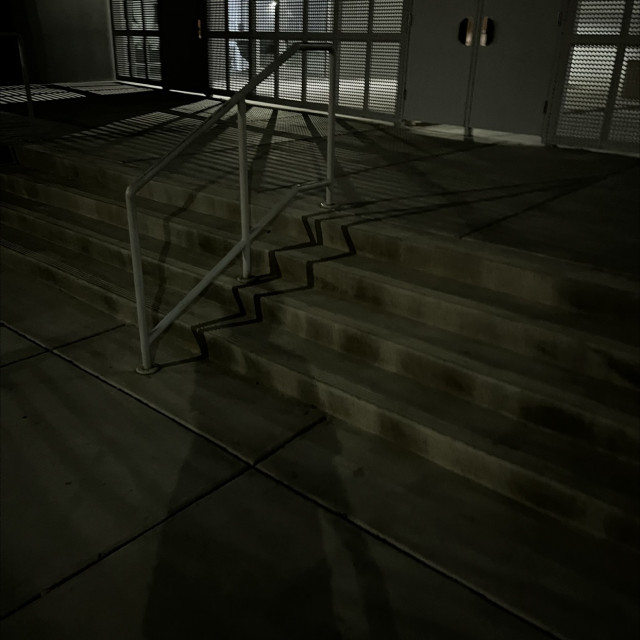 Four flat five w a 12 stair (i think) next to it