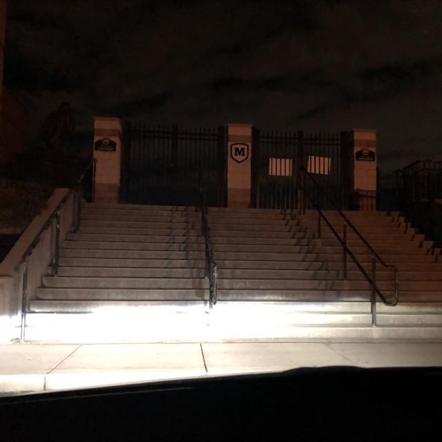 Ledge rail 