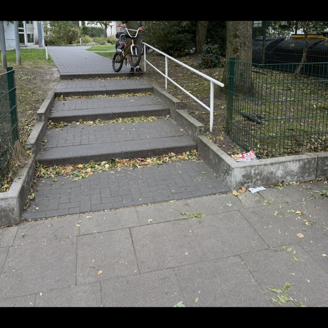 Handrail 