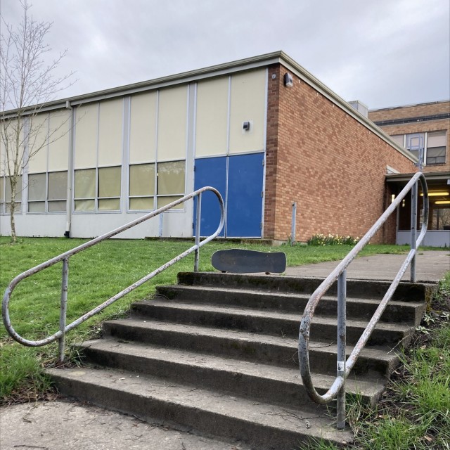 6 stair and rail 