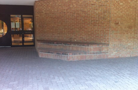 Double Brick Ledge