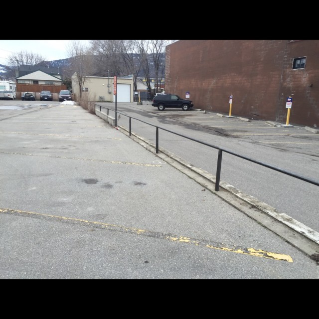 Long low rail