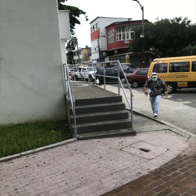 Rail 