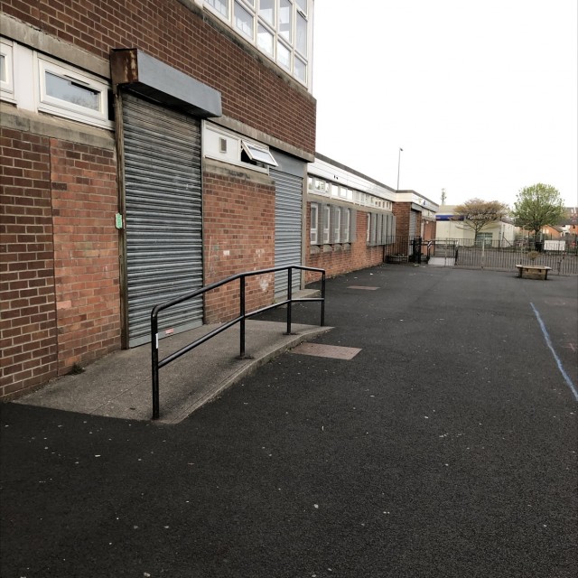 Rail and access hop