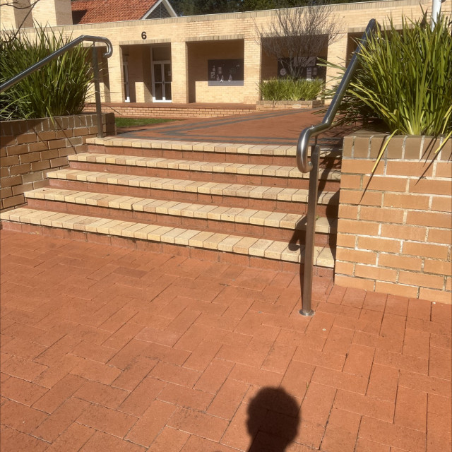 5 stair macauthur uni
