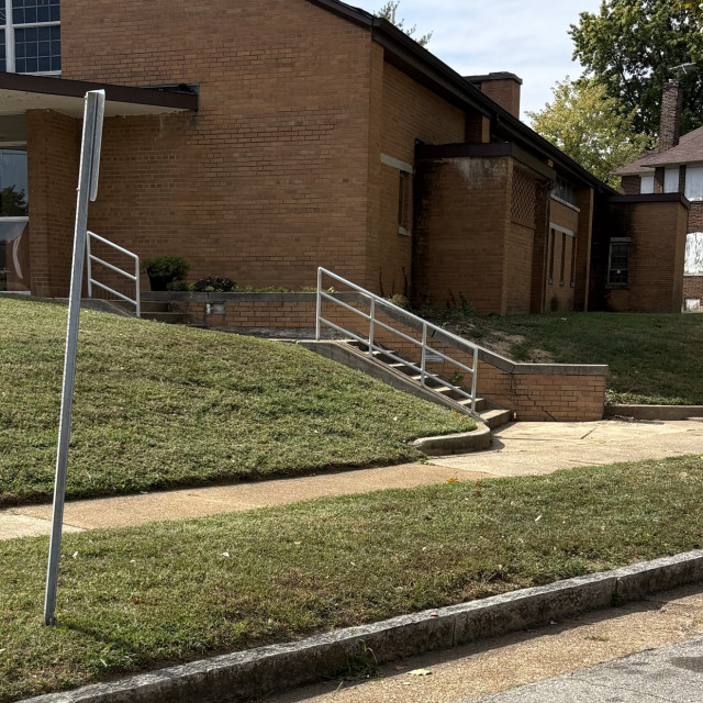 Ledge and rail