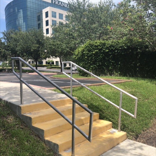 5 stair handrail 