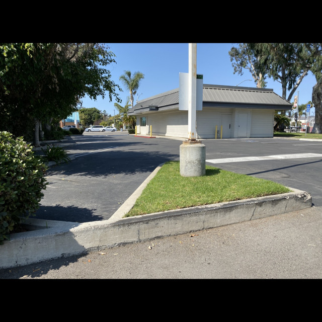Hall Associates Curb