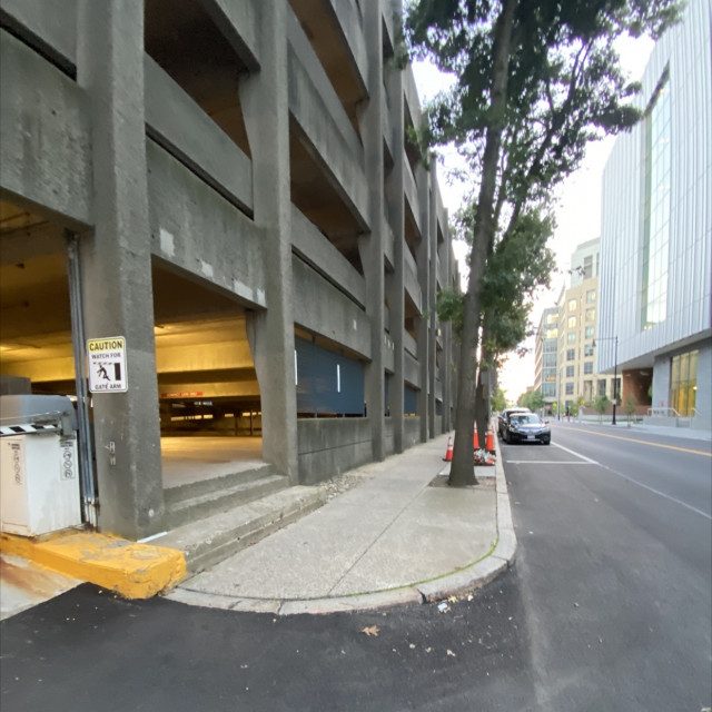 Gap to street 