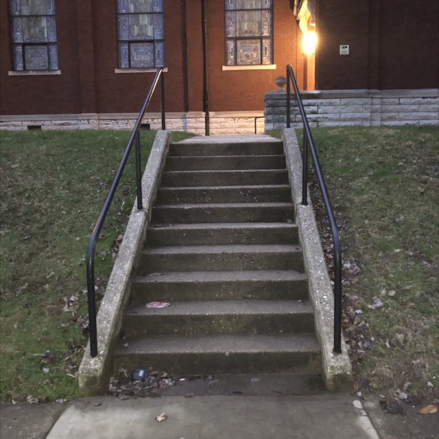 Couple rails
