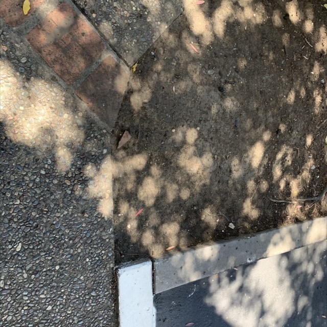 Gap to street