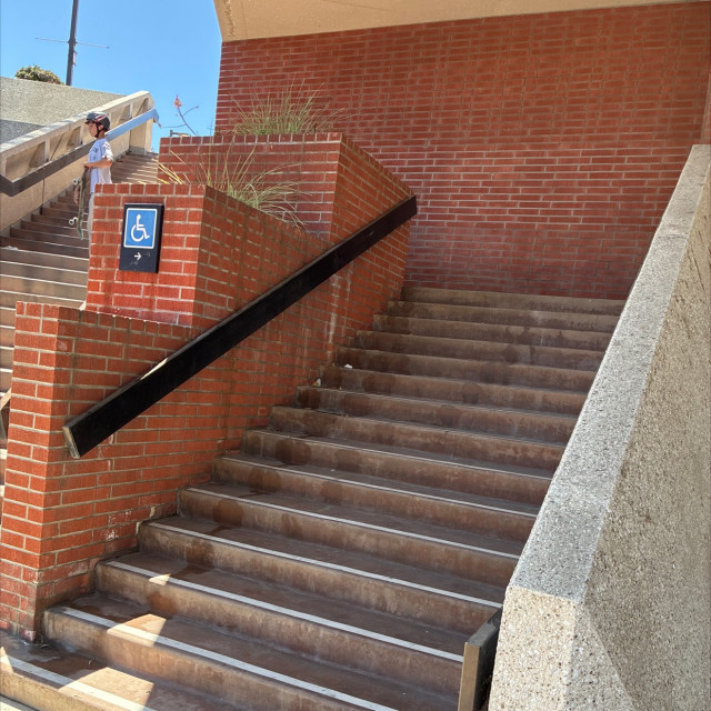 Lil warm up rail