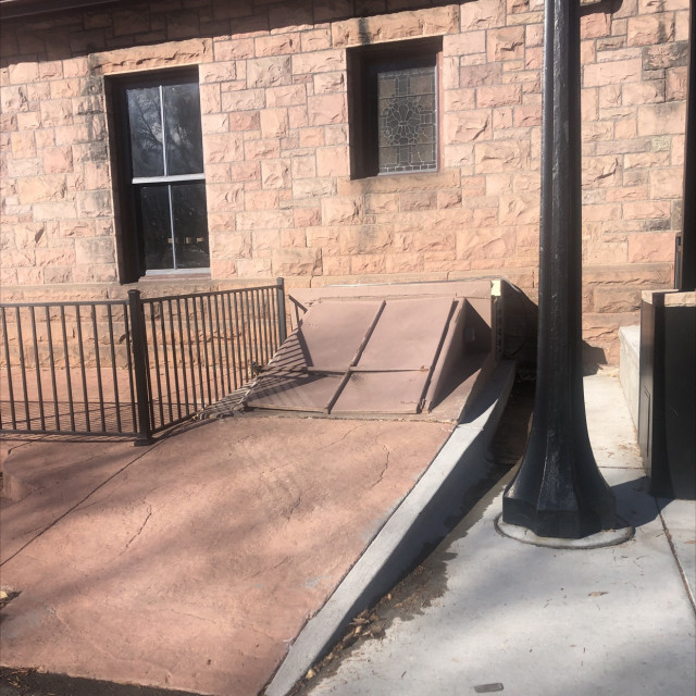 CellaDoor W Deck