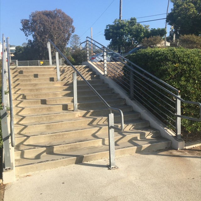 nice rail on around 20 stair