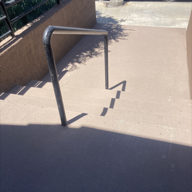 Four with unkinked rail