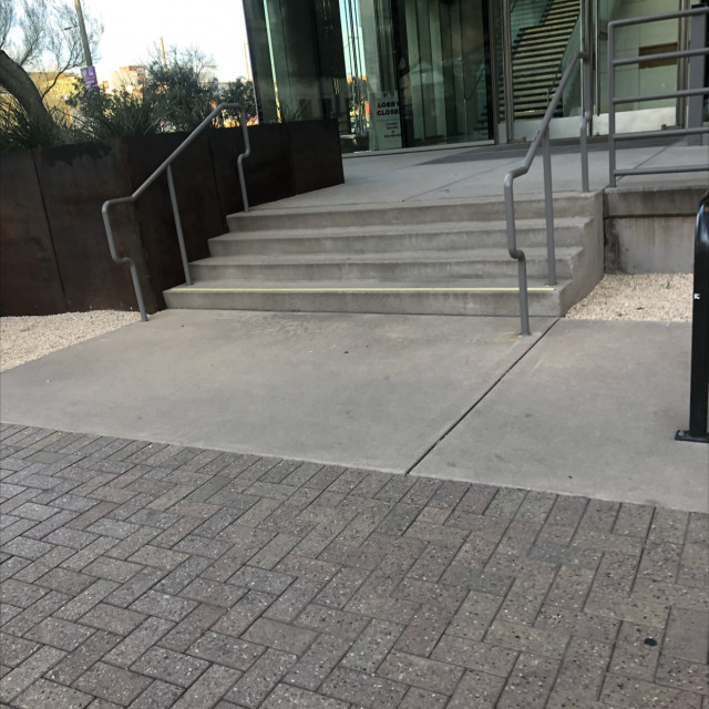 4 stair with handrail