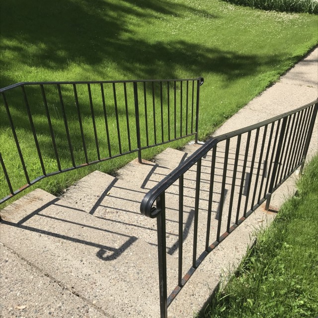 Really low hand rail 5 stair