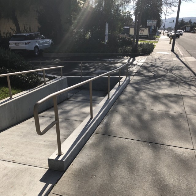 Dope up rail 