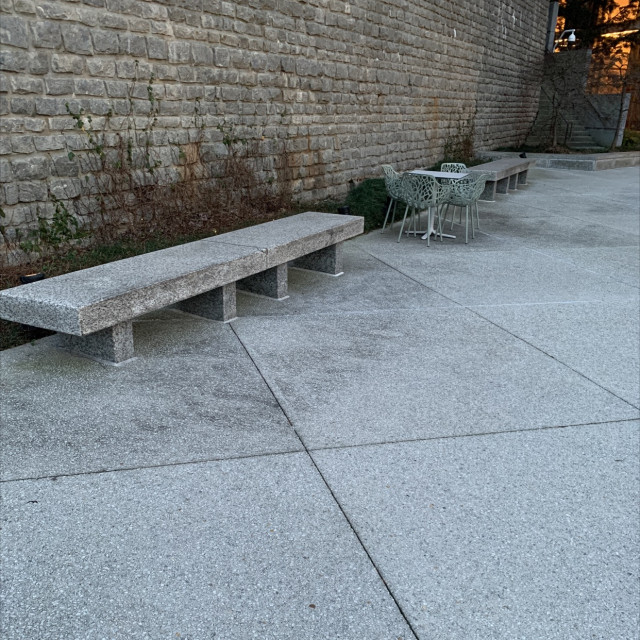granite bench 