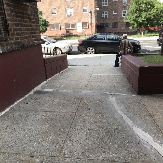 Slight down ledges