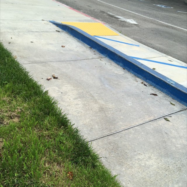 Waxed roll up curb