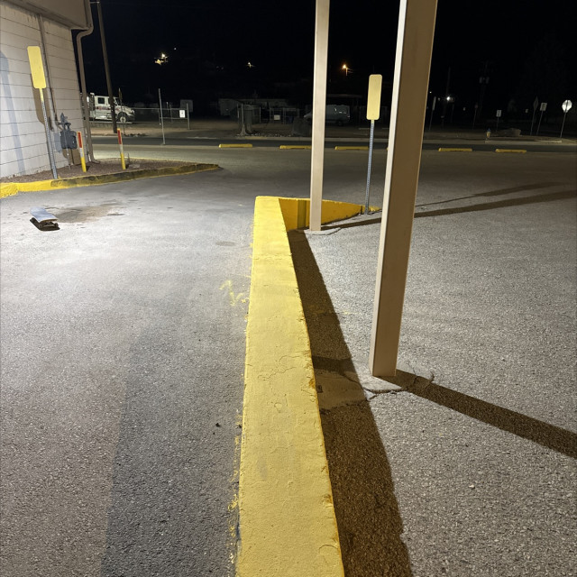 Fat bent curbs
