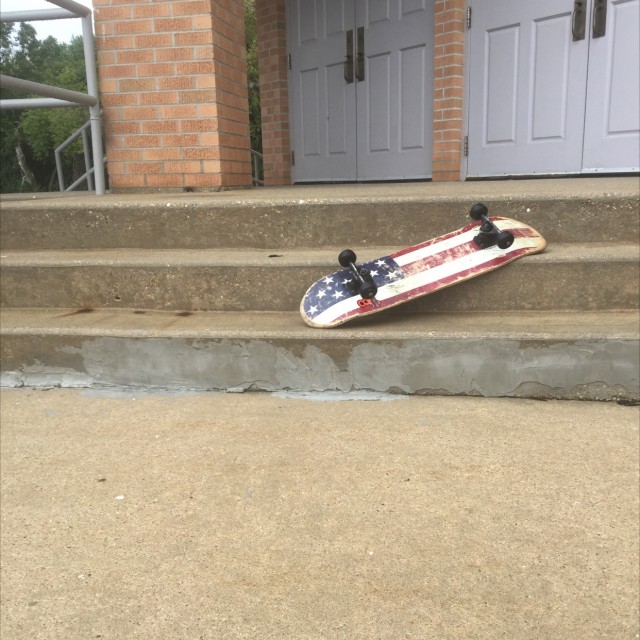 Nice three stair and rail