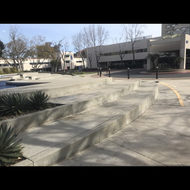 Blocks with grinds